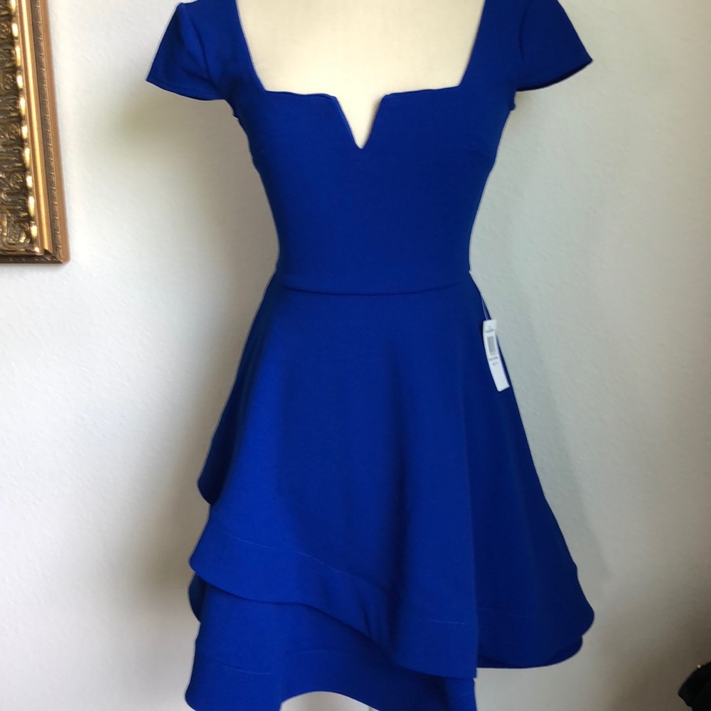 NWT B. Darlin ruffle v cap sleeve double hem dress